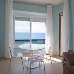 Aparthotel Sole Mare Alaxi