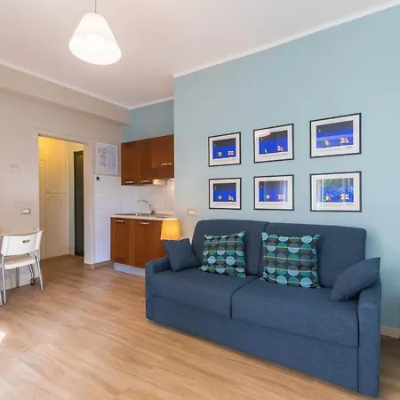 Aparthotel Sole Mare Alaxi