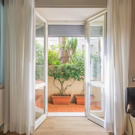 Sole Mare Alaxi Aparthotel