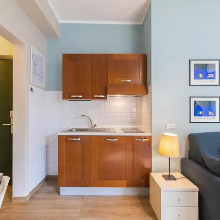 Hotel apartamentowy Sole Mare Alaxi 4*