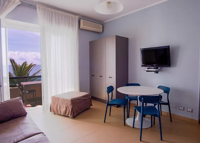 شقة فندقية Sole Mare Alaxi
