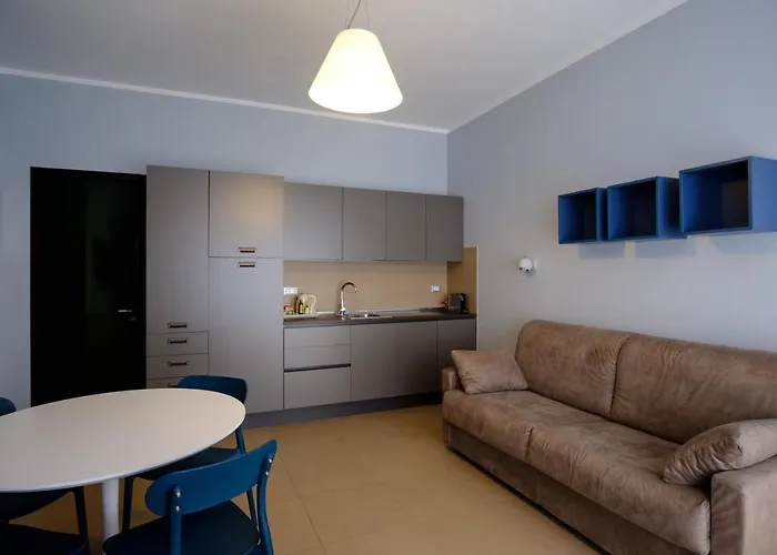 Sole Mare Alaxi شقة فندقية 4*