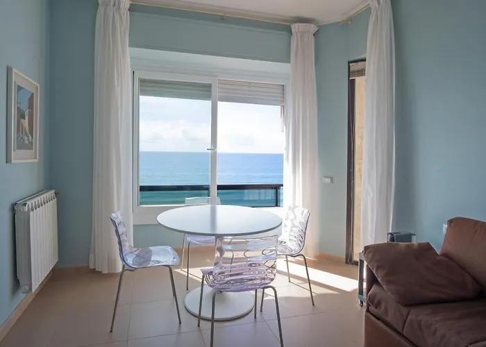 شقة فندقية Sole Mare Alaxi