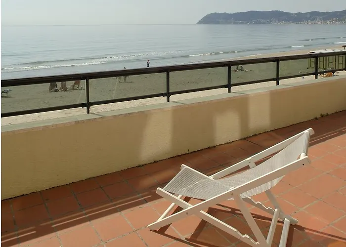 Sole Mare Alaxi